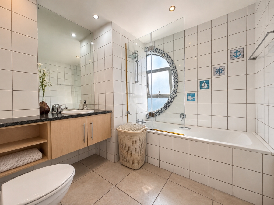 2 Bedroom Property for Sale in Claremont Upper Western Cape